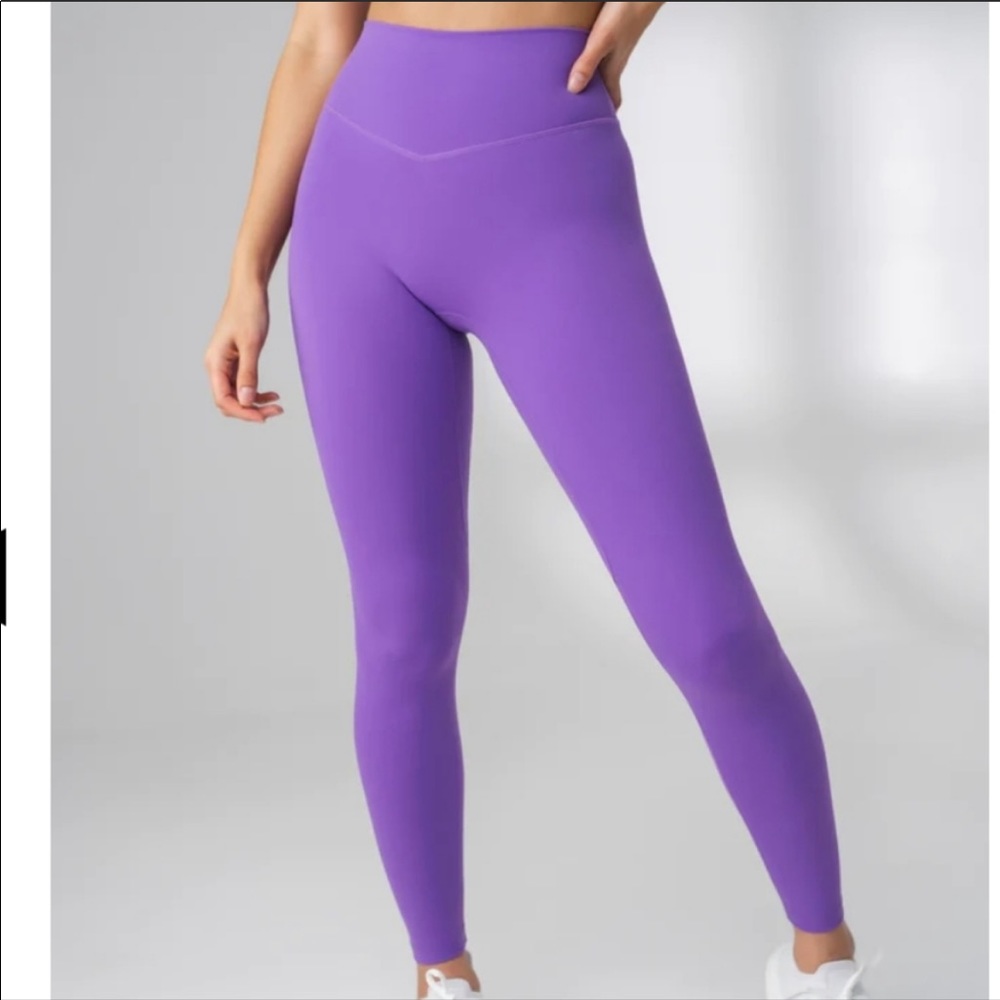 NWOT Balance Athletica Cloud Pant-Aurora; Small